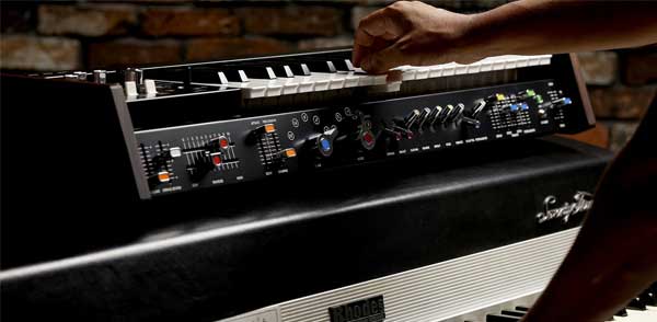 KORG miniKORG 700FS