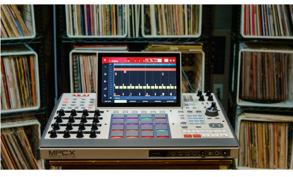 AKAI professional MPC X Special Edition