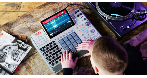 AKAI professional MPC X Special Edition