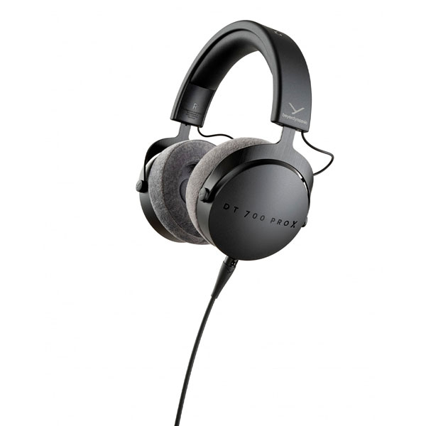 beyerdynamic DT 700 PRO X