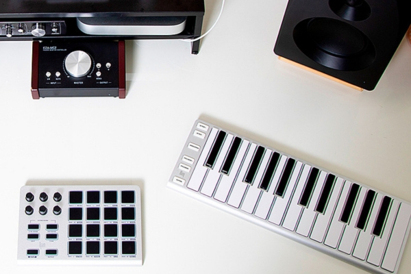 Xkey 37