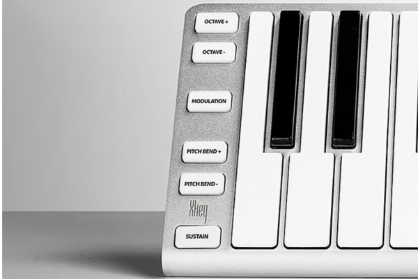 Xkey 37