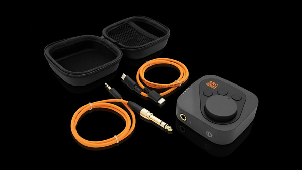 IK Multimedia ARC ON・EAR