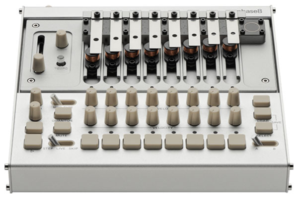 KORG phase8