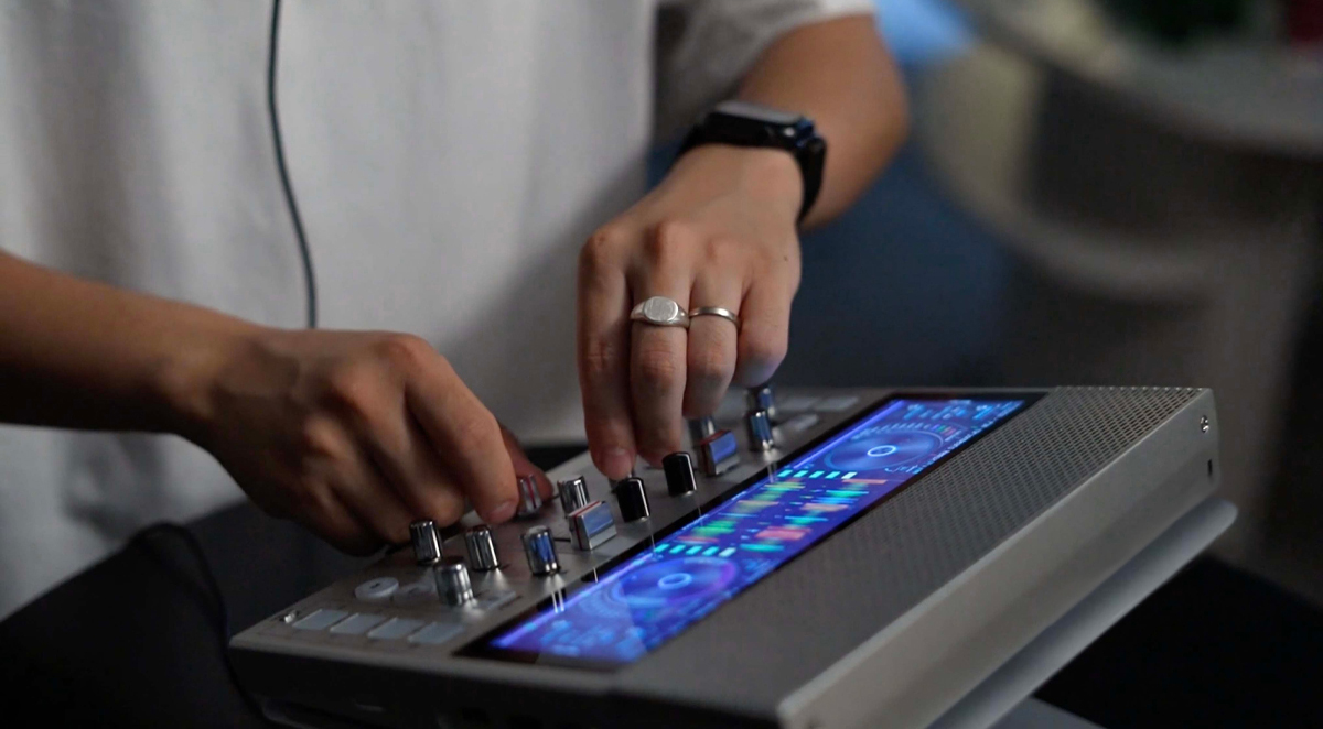 ミューシグナル FJ1