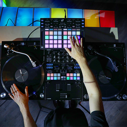 Serato DJ Pro、rekordbox dj対応！個性的なDJパフォーマンスを