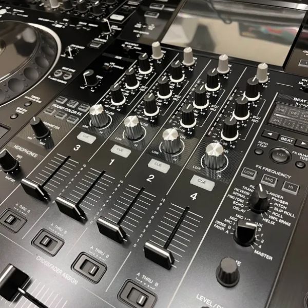 中古品】Pioneer DJ - XDJ-XZ