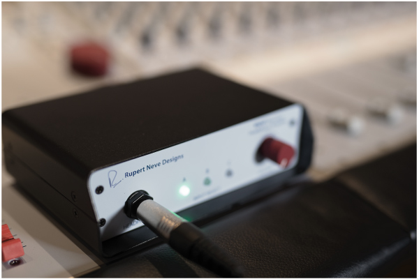 Rupert Neve Designsのヘッドホンアンプ、ＲＮＨＰのご紹介です。