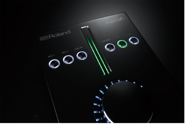ROLANDのUSBオーディオインターフェイス、Super UA UA-S10のご