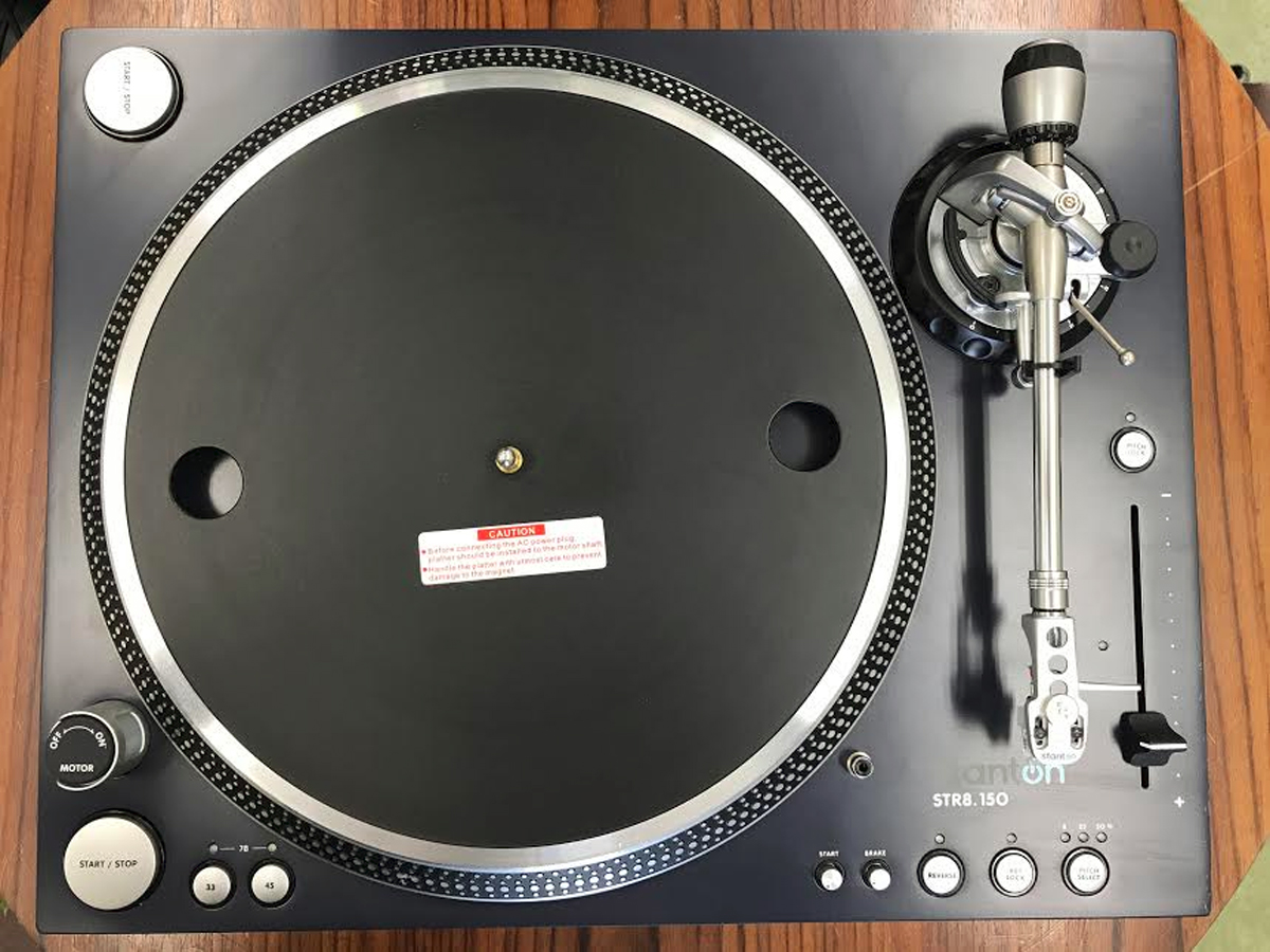 中古品のSTANTON、ターンテーブル、STR8.150 ストレートアーム