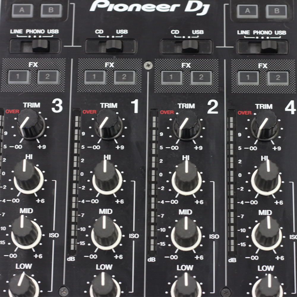 中古　Pioneer DJ DDJ-FRB コントローラー DJ機器】4ch Serato DJ PROコントローラーの新定番！Pioneer DJ「DDJ