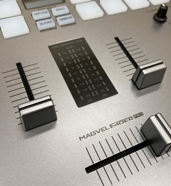 デモ使用品/新品同様!国内200台限定のB-BOY垂涎カラーモデル デモ使用品/新品同様!国内200台限定のB-BOY垂涎カラーモデル