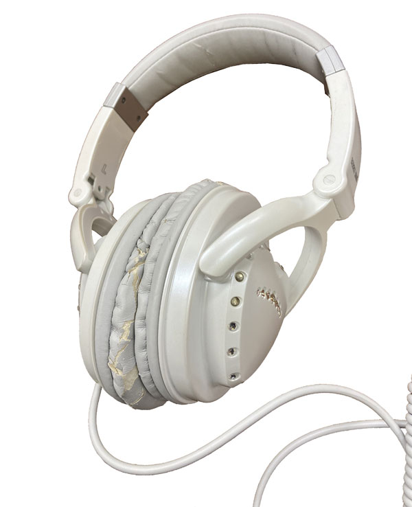 Vestax＊ベスタクス＊HMX-05＊WHITE＊密閉ダイナミック型ヘッドホン Amazon.co.jp: Vestax ヘッドフォン HMX-05 WHITE ホワイト 密閉