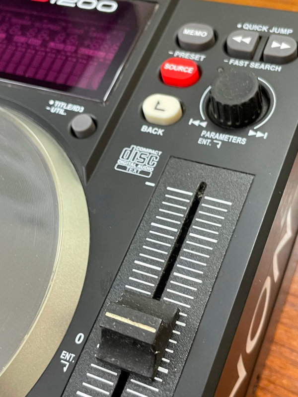 DN-S1200