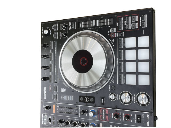 中古美品のDDJ-SZ2（機材カバー＆ケース付き）をご紹介します。