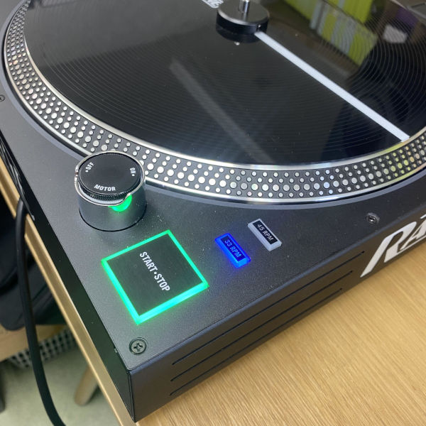 中古美品のRANE twelveのご紹介です。