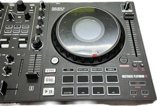 中古品のNumark PCDJコントローラーMIXTRACK PLATINUM FXのご