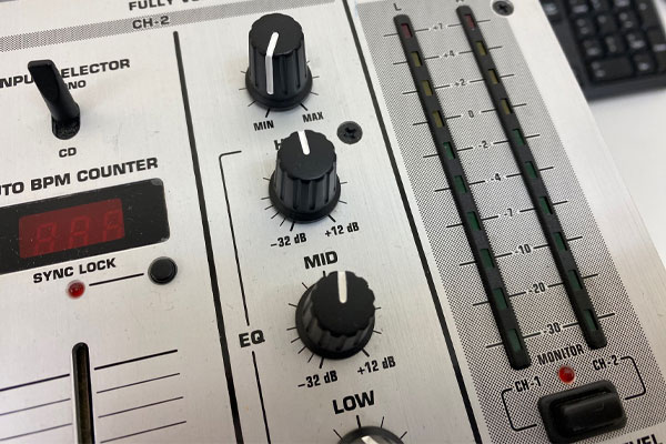 中古品】BEHRINGER/DJミキサー/DJX400 -DJ機材アナログレコード専門店