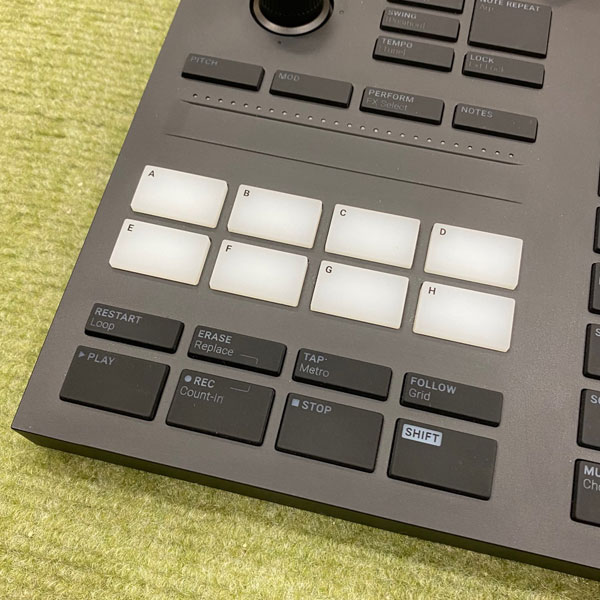 MASCHINE ブラック 本体とガイドブック MASCHINE ブラック 本体とガイドブック - メルカリ