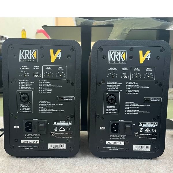 KRK V4S4 4インチ モニタースピーカー ペア KRK / V SERIES =V4S4・V6S4・V8S4= ｜ SMITHS Digital Musical