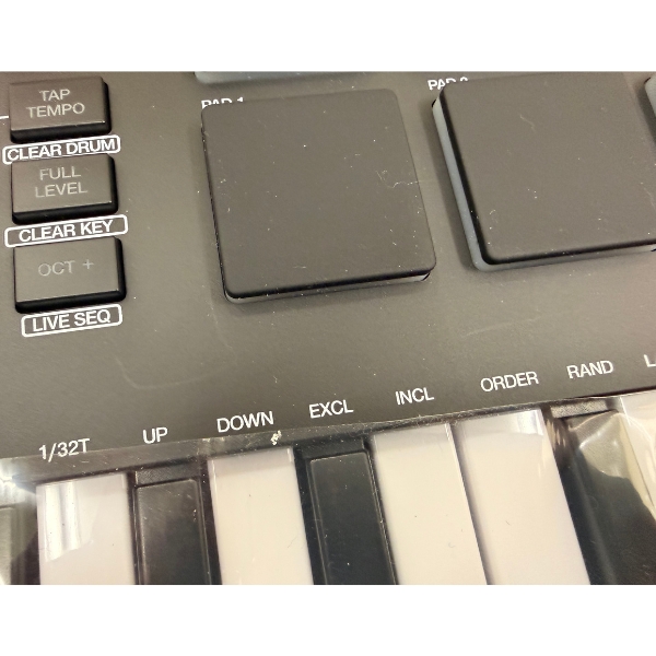 AKAI MPK mini plus | 37鍵MIDIキーボード・コントローラー