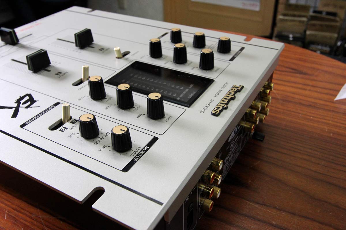 中古品※値引きしました！21,800円→19,800円】Technics/DJミキサー/SH