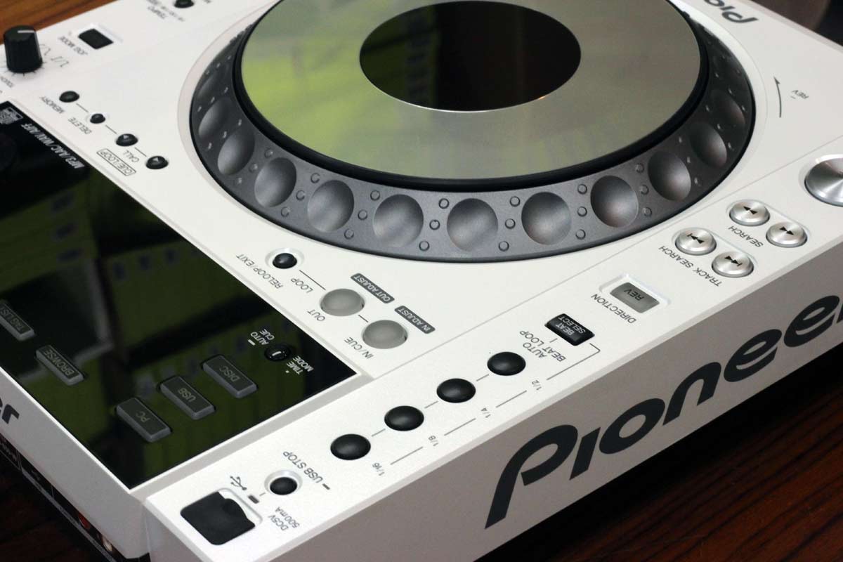 中古品】Pioneer DJ/CDJ/CDJ-850(ホワイト)のご紹介です。