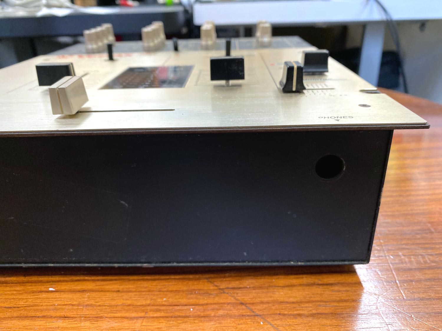 ジャンク品】Vestax/DJミキサー/PMC-05Pro3 -DJ機材アナログ ジャンク品】Vestax/DJミキサー/PMC-05Pro3 -DJ機材アナログ