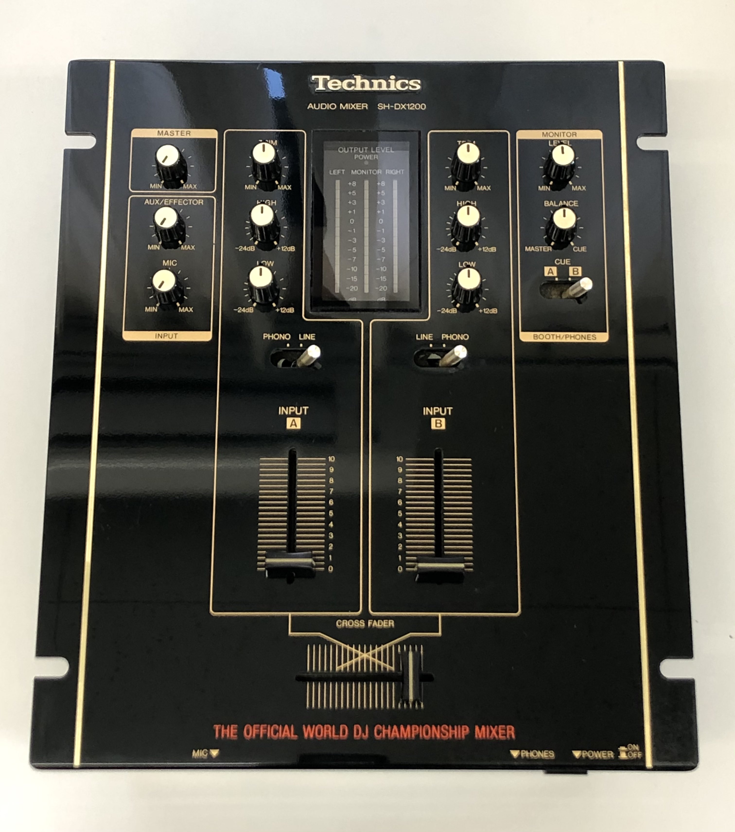 中古品のTechnics、DJミキサー/SH-DX1200 BKのご紹介です。