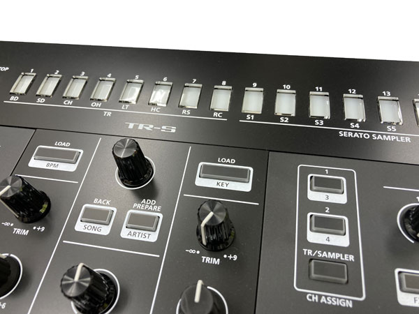 Roland DJ-505