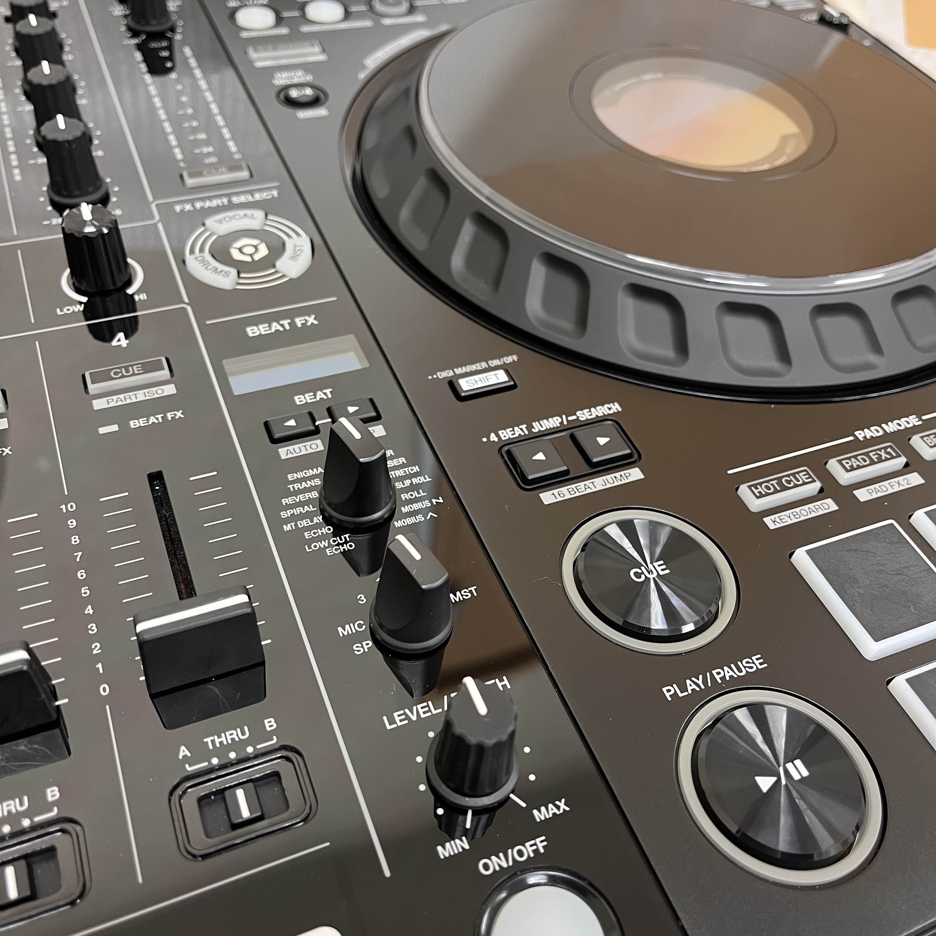 Pioneer DJ DDJ-FLX10