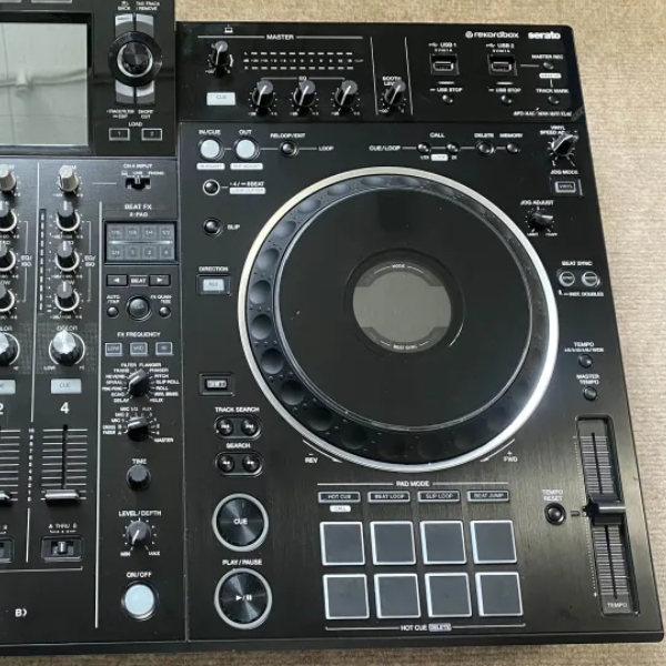 XDJ-XZ
