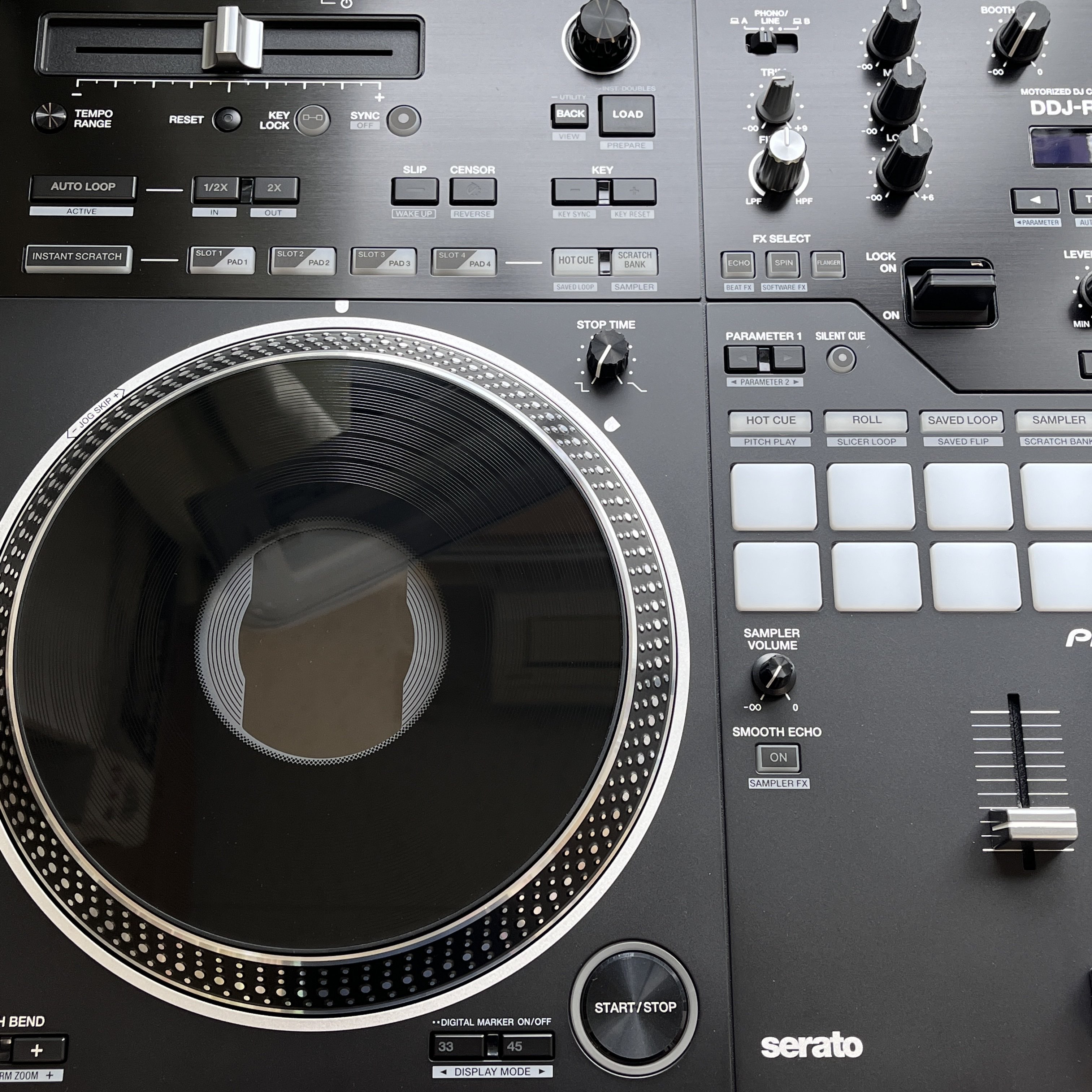 Pioneer DJ DDJ-REV7