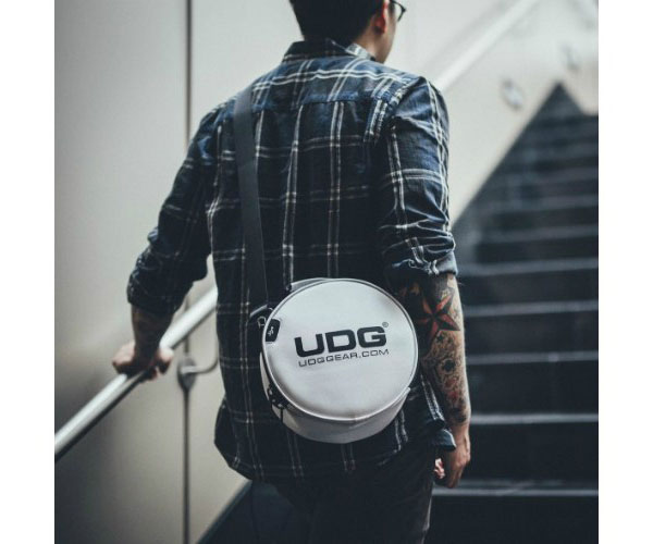 UDG U9950