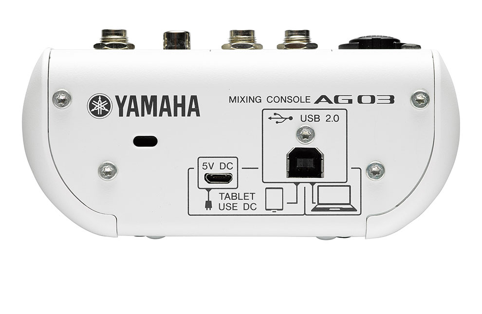 YAMAHAよりウェブキャスティングに便利な機能を備えた音楽・音声用3チャンネルミキサー、AG06のご紹介です。